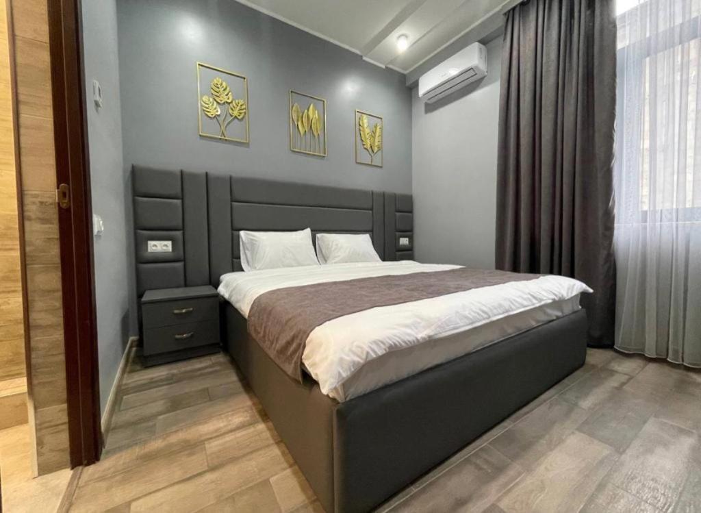 Days Hotel Ереван Экстерьер фото