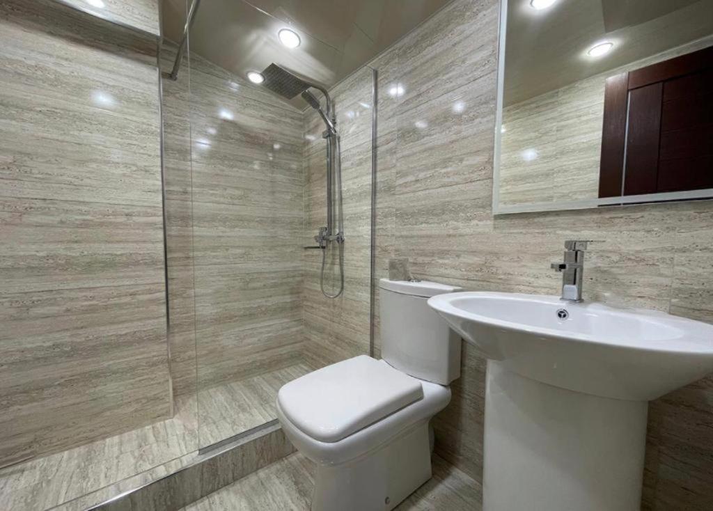 Days Hotel Ереван Экстерьер фото